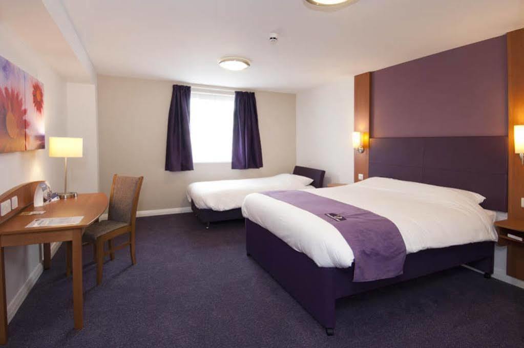 Premier Inn Chelmsford Esterno foto
