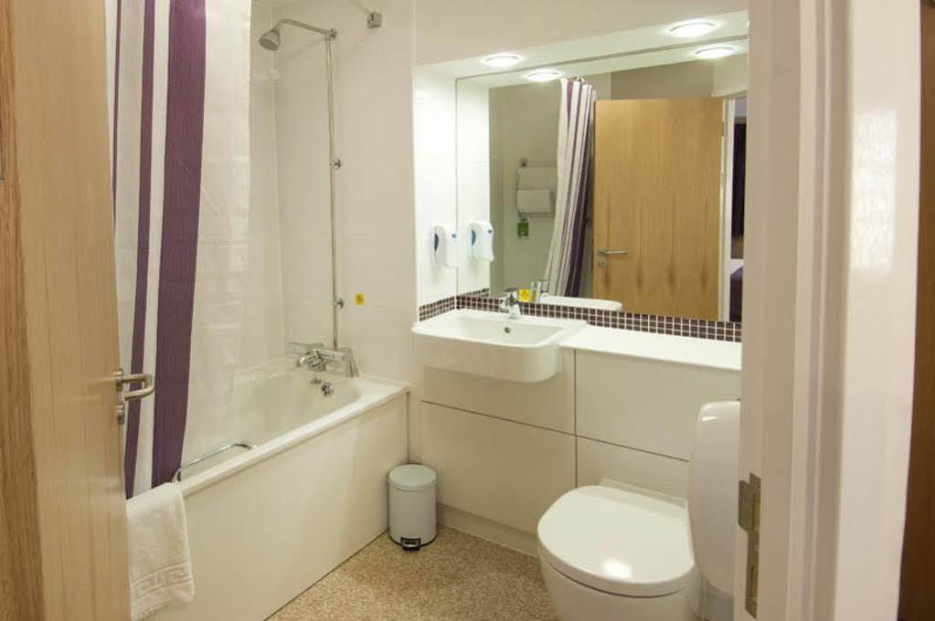 Premier Inn Chelmsford Esterno foto