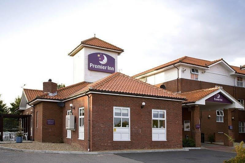 Premier Inn Chelmsford Esterno foto